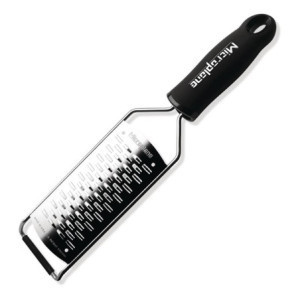 Hõõrdepuu kahekordse teraga must | Microplane Gourmet