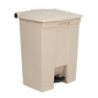 Pedaaliga prügikast Beige 68 L Rubbermaid Step-On: Kvaliteet ja mugavus