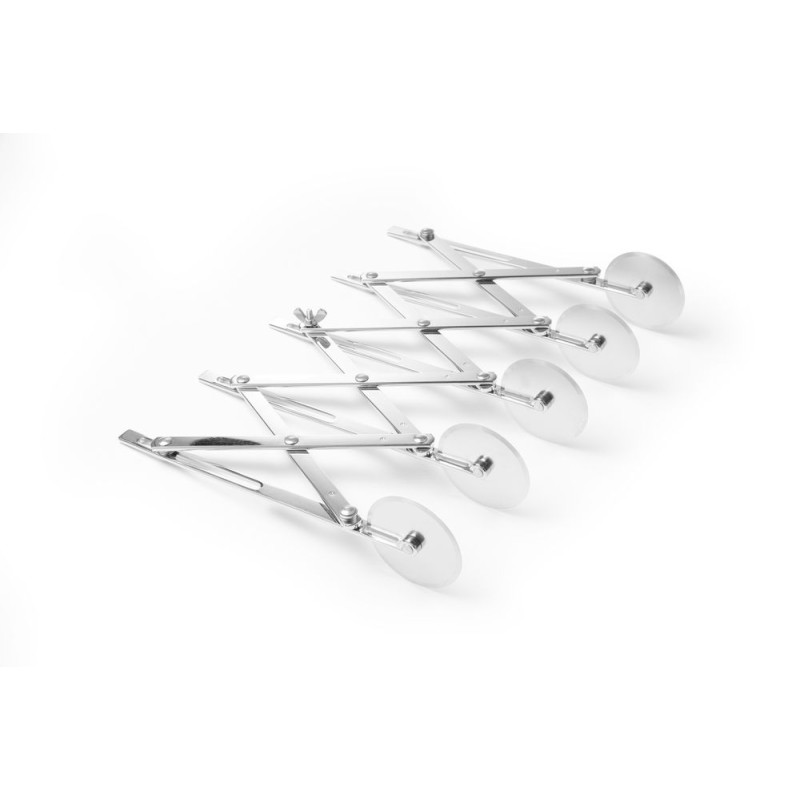 Rouleau multi-coupe avec 5 roulettes - Marque HENDI - Fourniresto Rouleau multi-coupe avec 5 roulettes - Marque HENDI - Fourniresto
