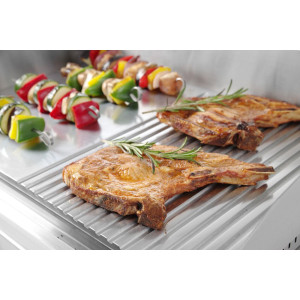 Grill Profi Line - Siledad ja soonilised plaadid