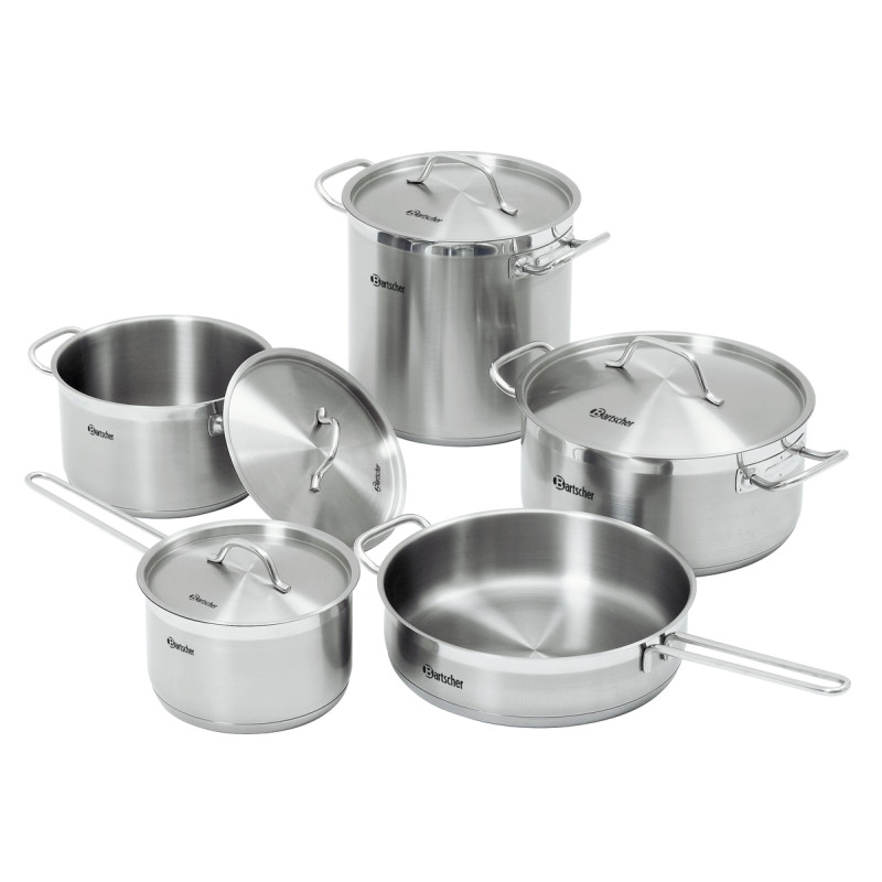 Set of 9 saucepans Set of 9 saucepans