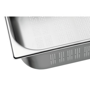 GN 2/3 läbimõõduga perforatsiooniga gastronormi kauss - P 150 mm
