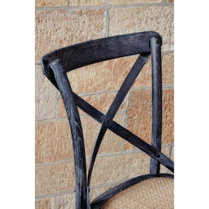 Patiniseeritud puidust toolid ristuvate seljadega - mustad - Bolero - Fourniresto