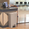 Prügikast pedaaliga Slim Jim Beige - 50L - Rubbermaid