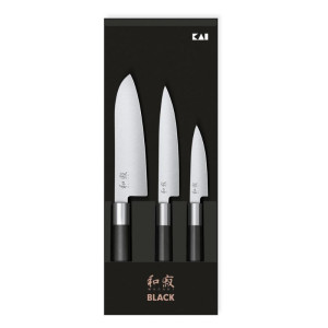 Wasabi Black 3-noaline komplekt - KAI universaal- ja Santoku-nuga: kvaliteet, jõudlus ja täpsus köögis.